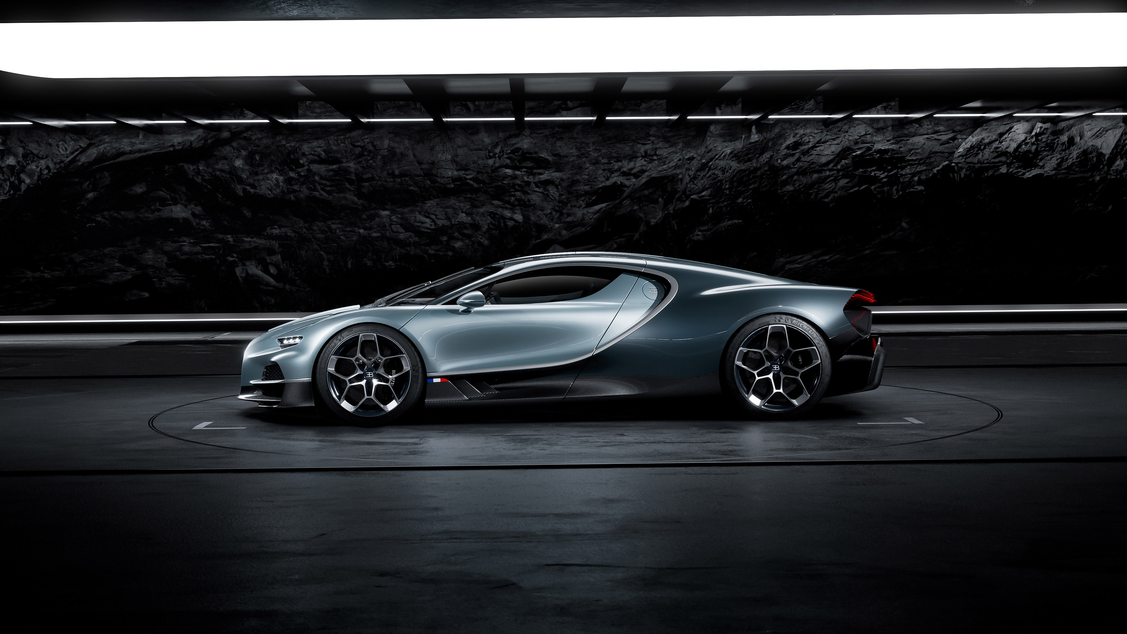 4K Ultra HD Bugatti Tourbillon Car