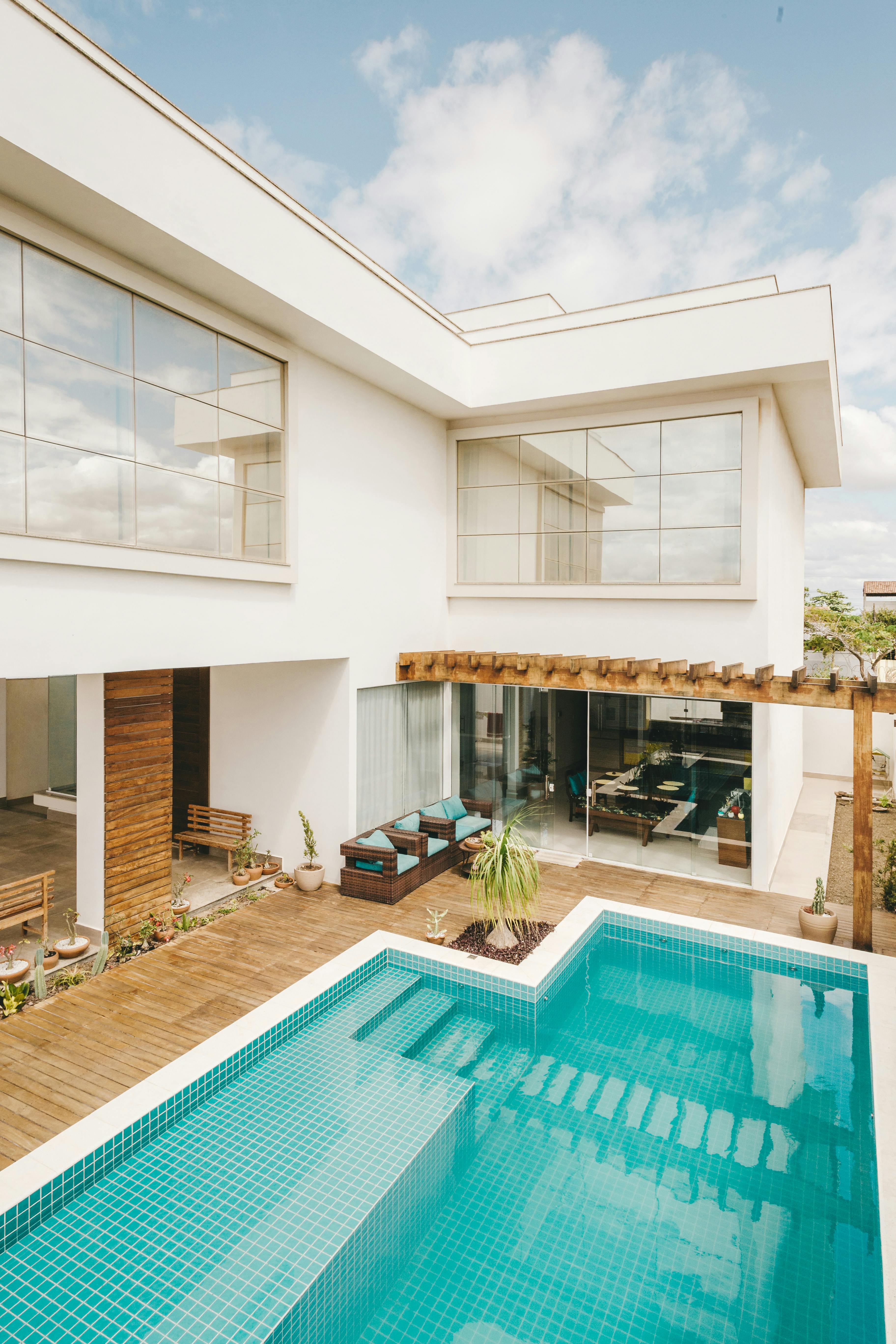 Luxury House & HD Image