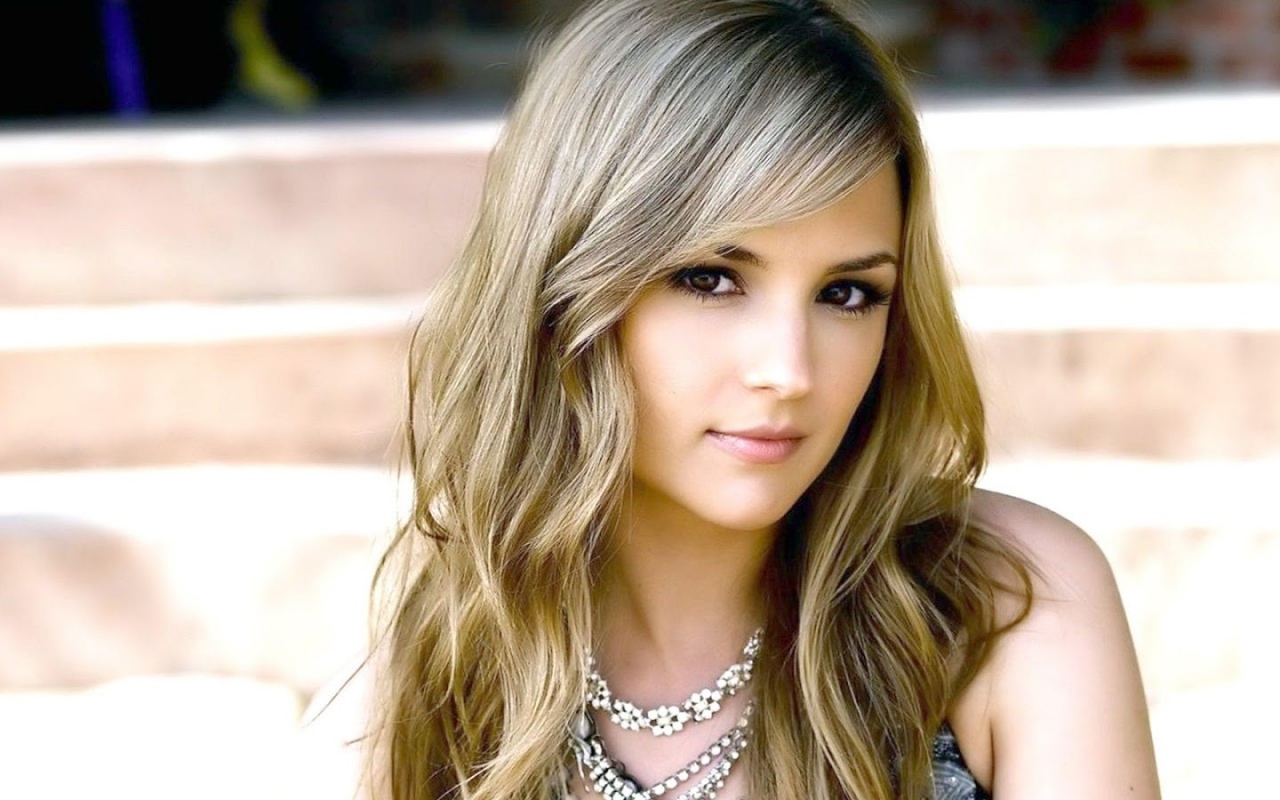 Beautiful Girls Wallpaper 4K 7.0 Free
