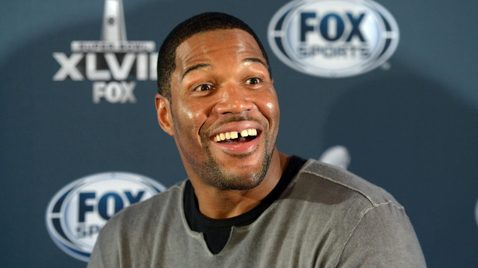 Warren Sapp apologizes to Michael