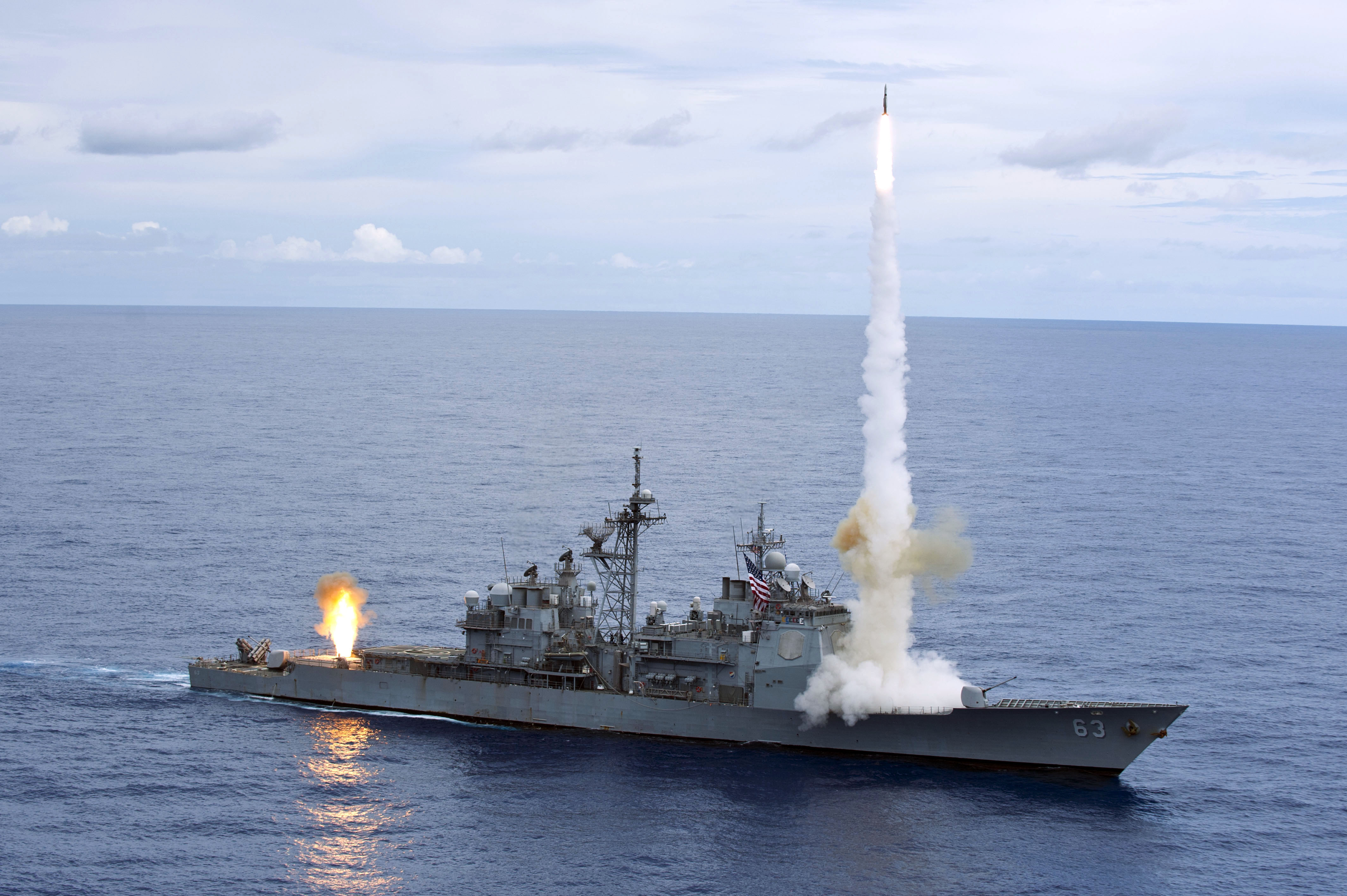 USS Cowpens (CG 63) Warship Cruiser
