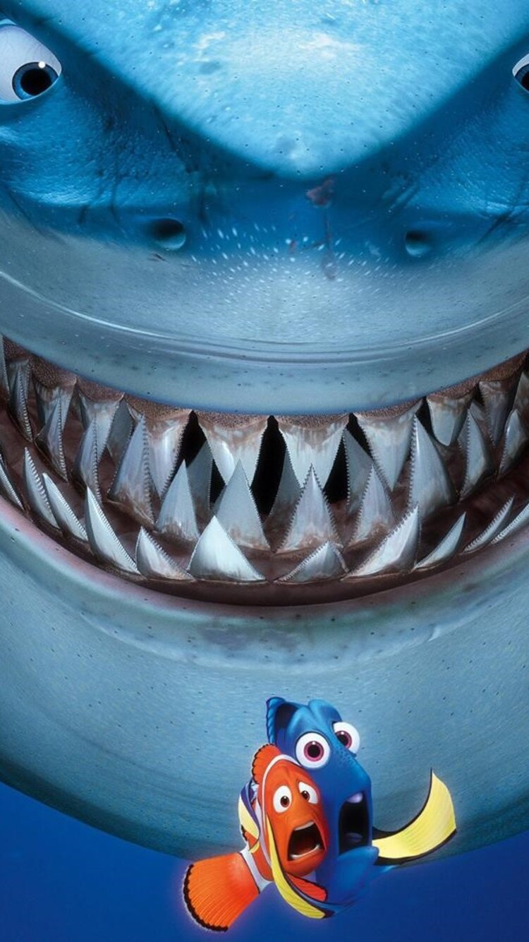Shark Finding Nemo iPhone 6