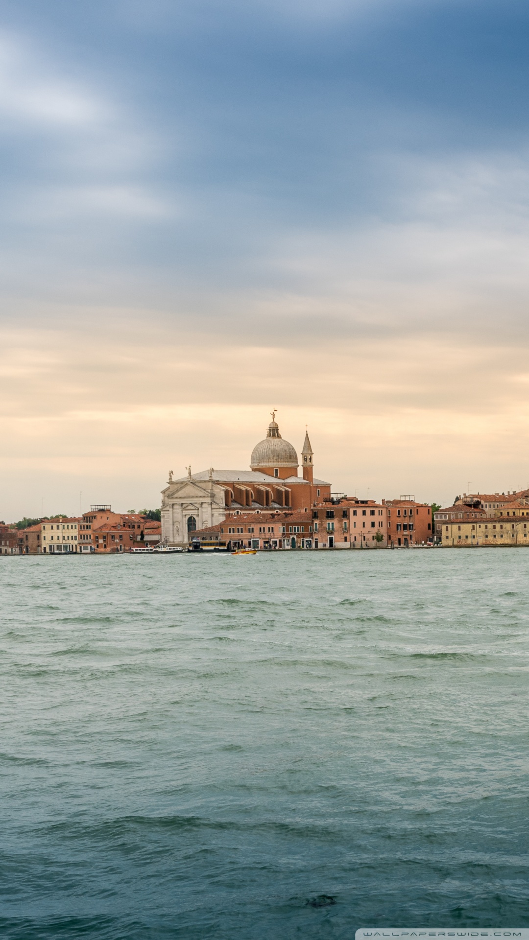 Venice Ultra HD Desktop Background