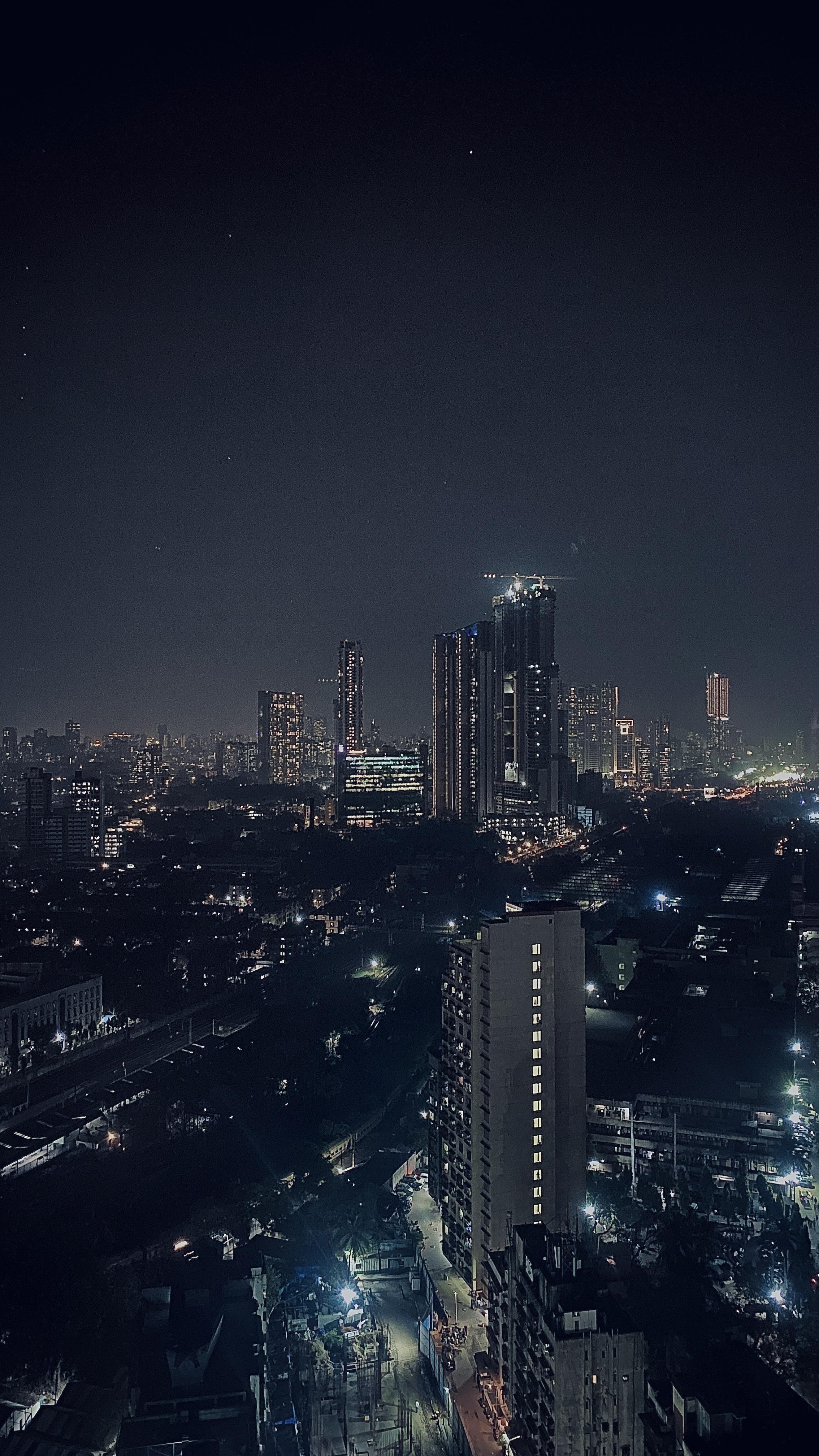 Mumbai city skyline, iPhone 11, r