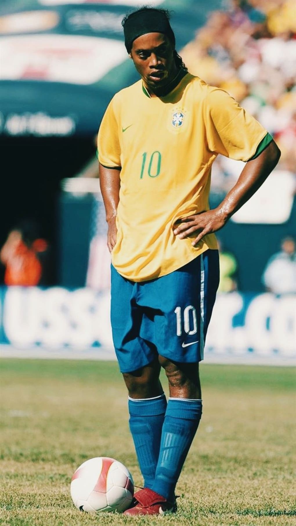 Ronaldinho Wallpaper HD 4K for Android