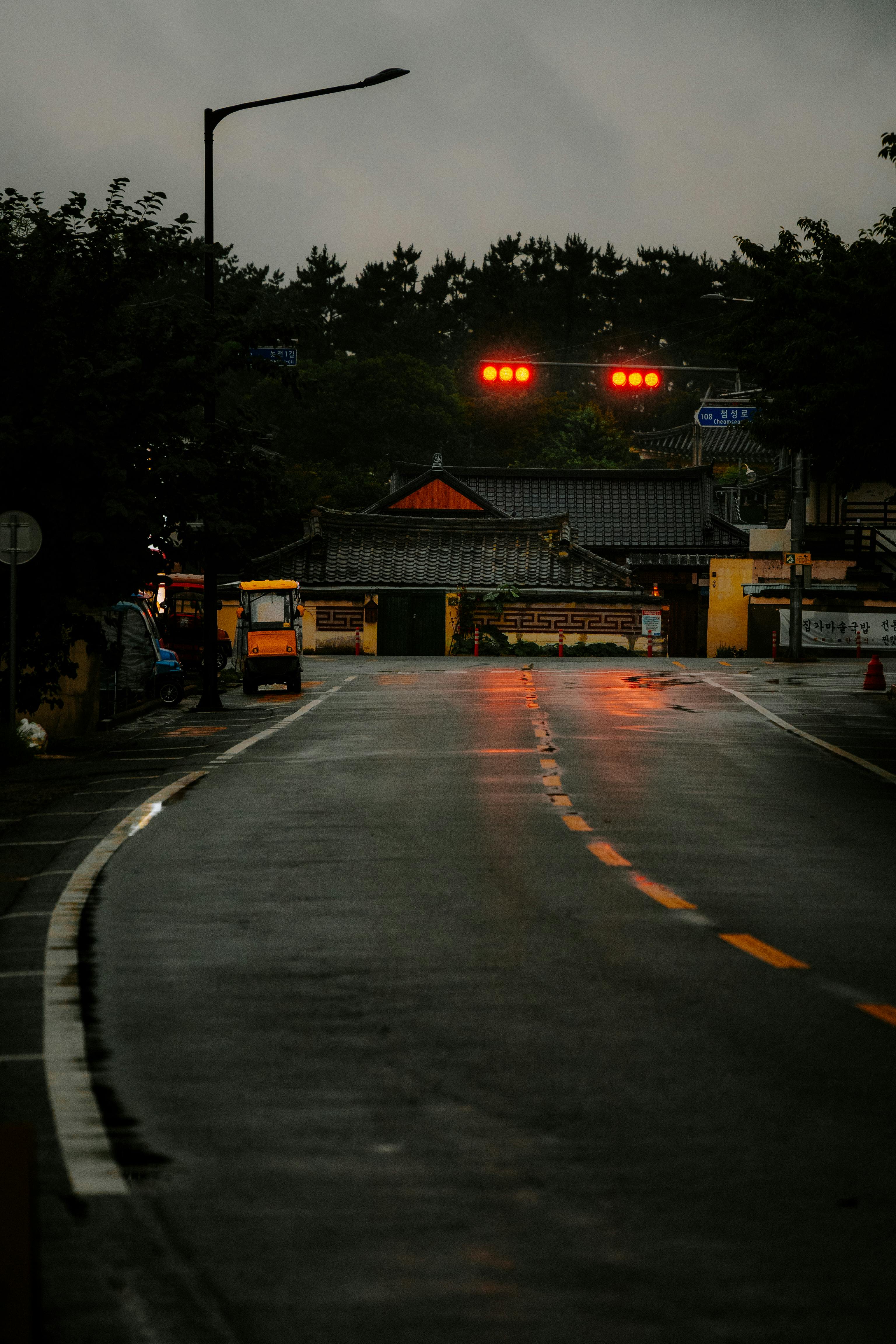 View of an Empty Wet Street on a Rainy Day · Free