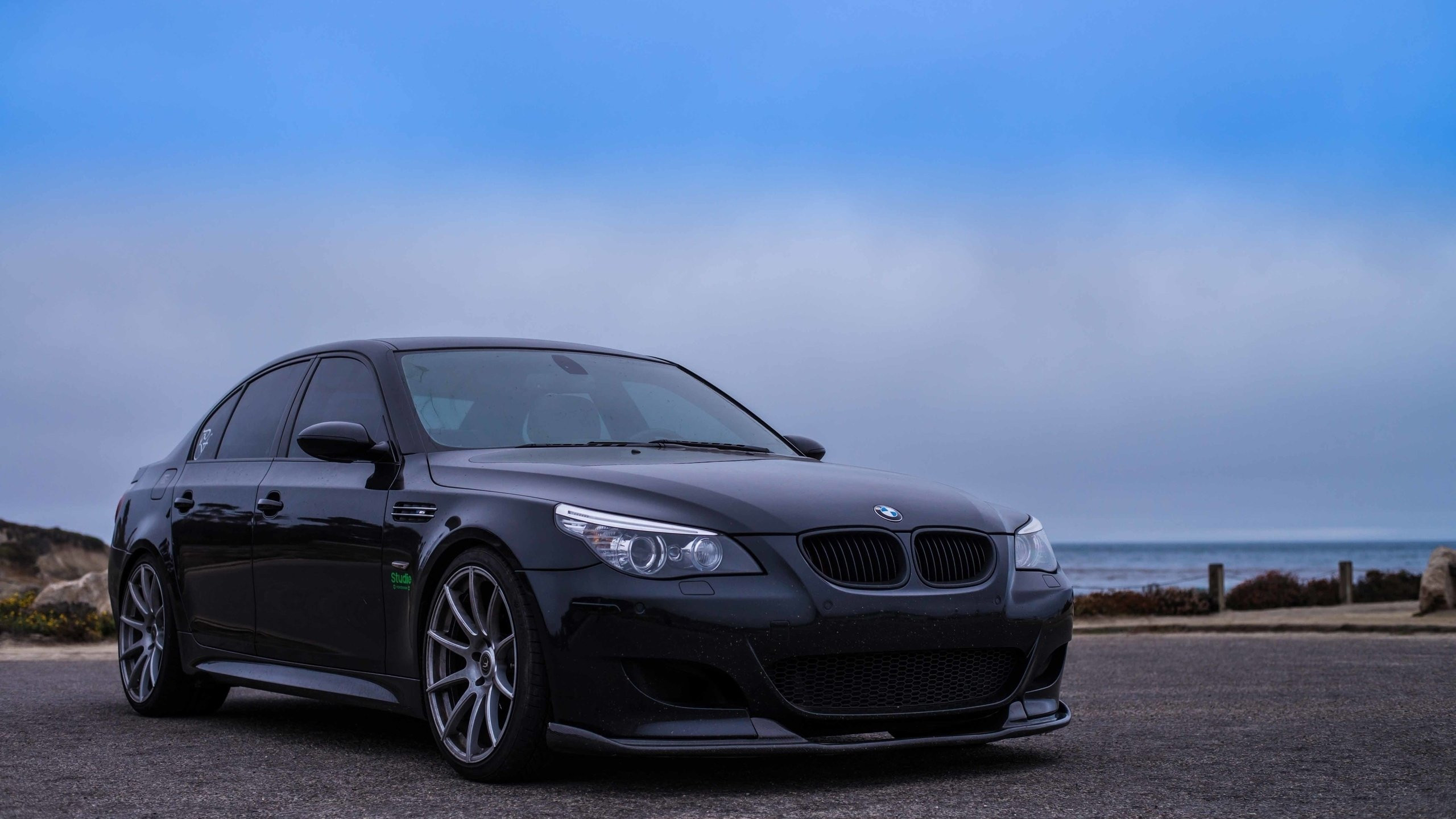 BMW E60 M5 Wallpaper 2560x1600 70034