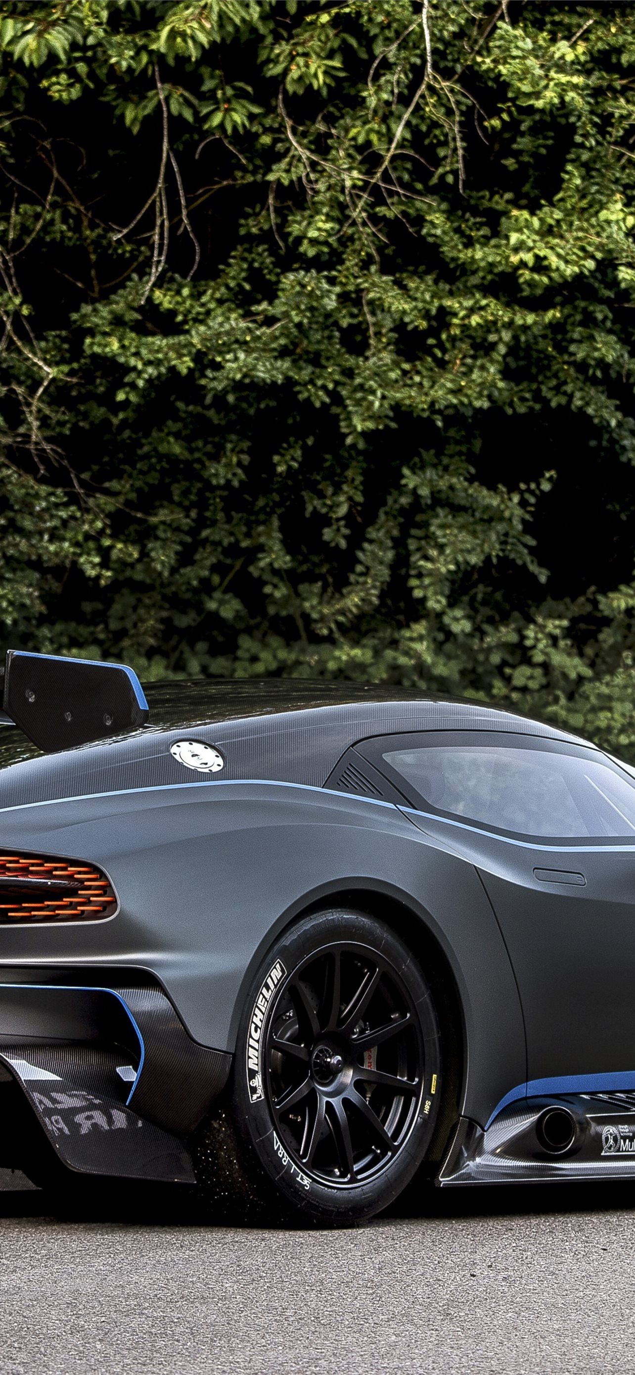 Best Aston martin vulcan iPhone HD