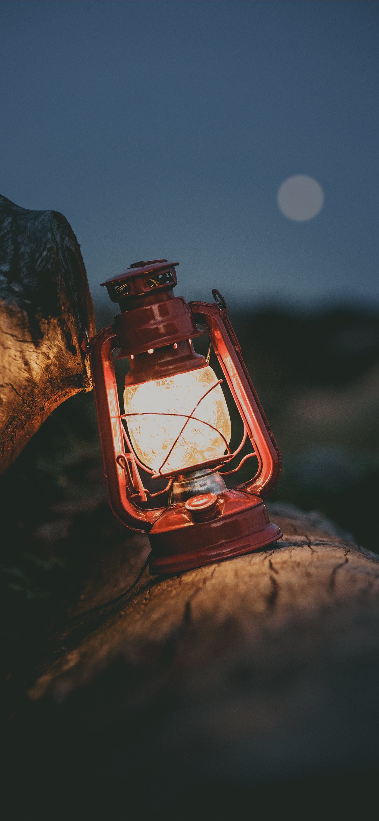 Latest Retro iPhone HD Wallpaper