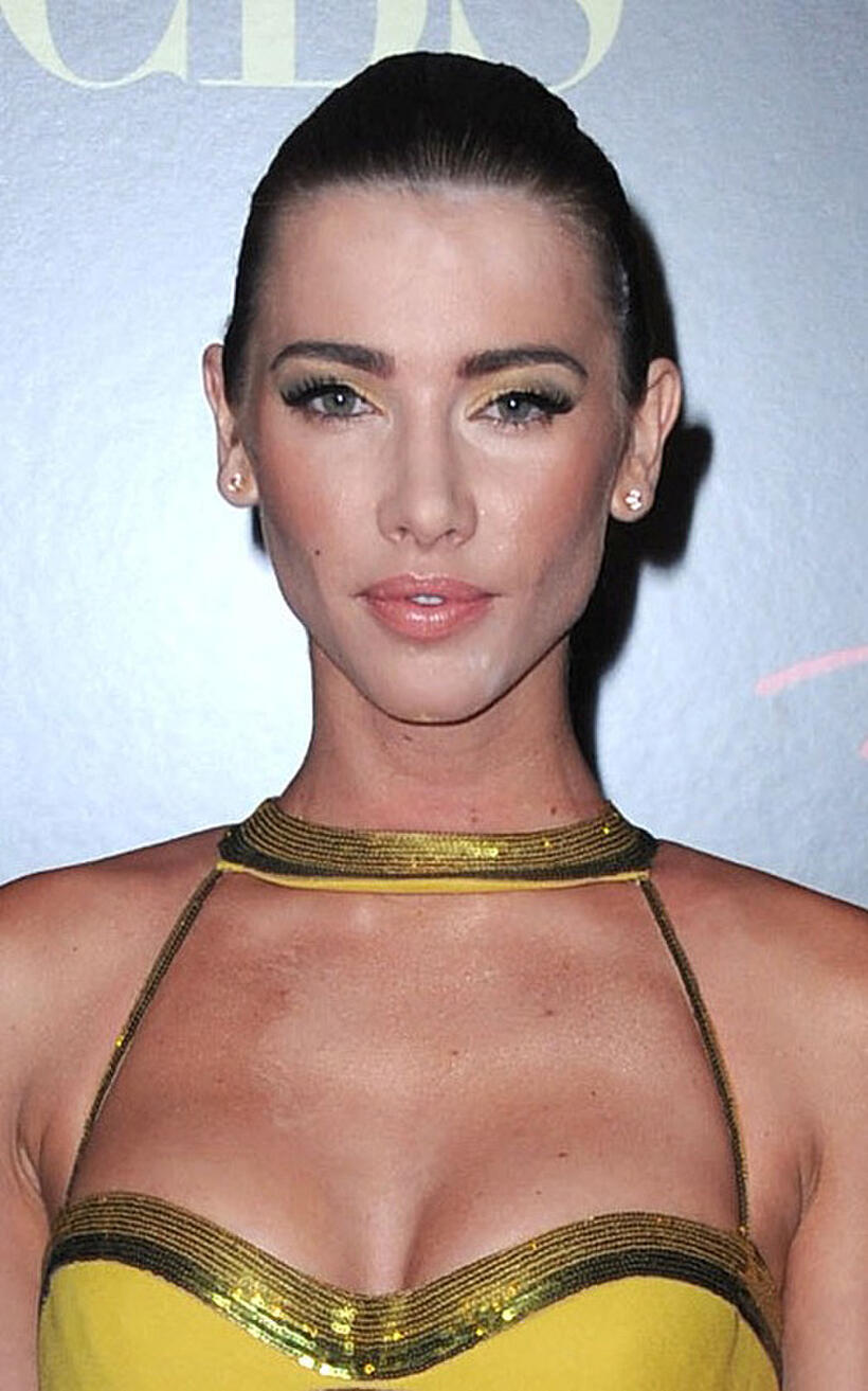 Jacqueline MacInnes Wood Earnings: How Much Does She Make Per Episode?