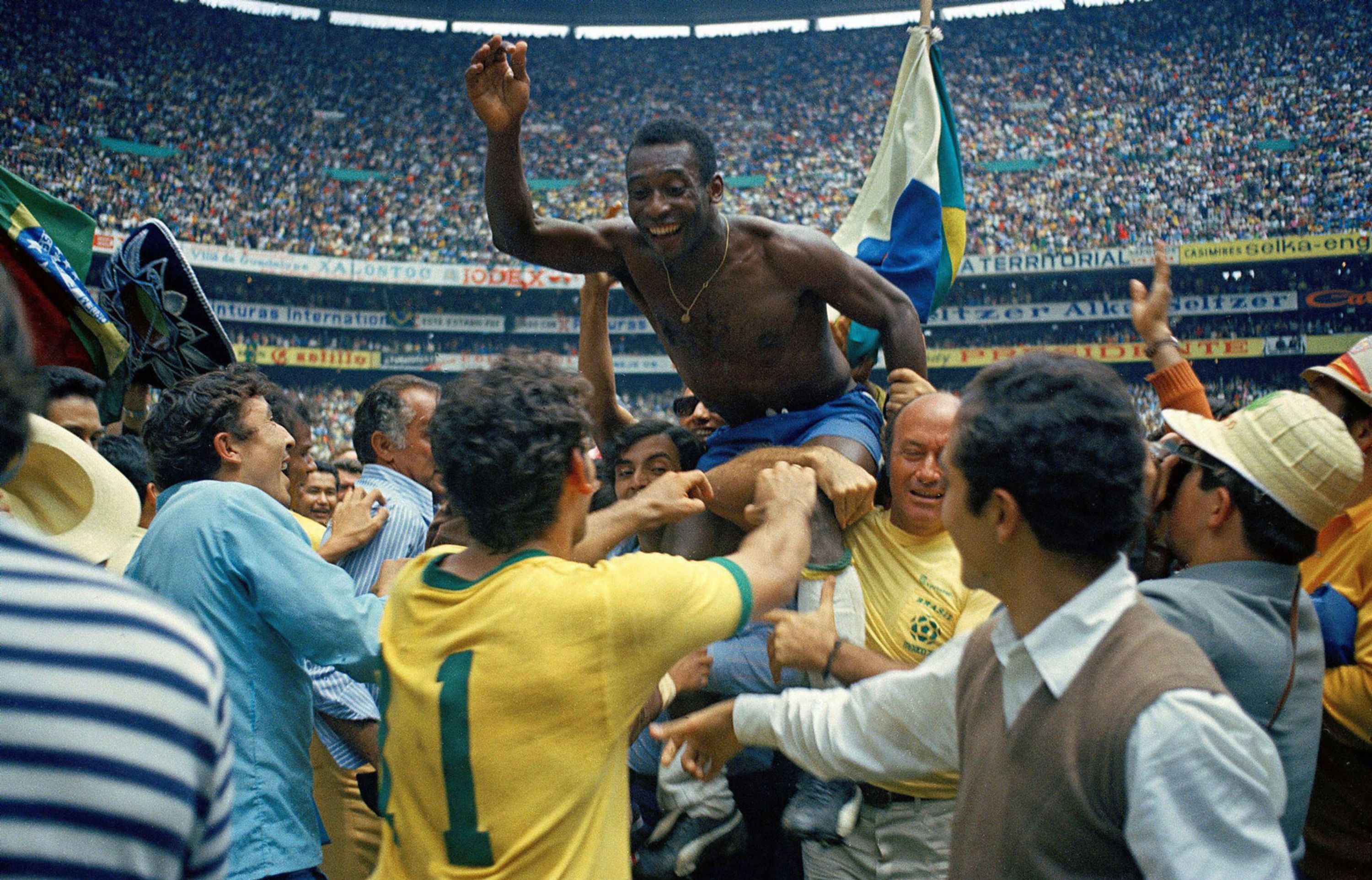 Pelé's life in picture
