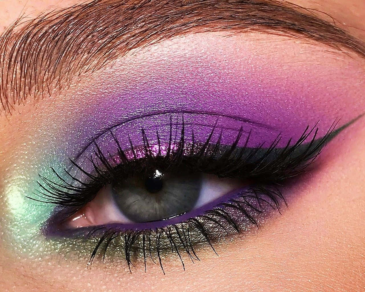 Purple Eye Shadow Wallpaper