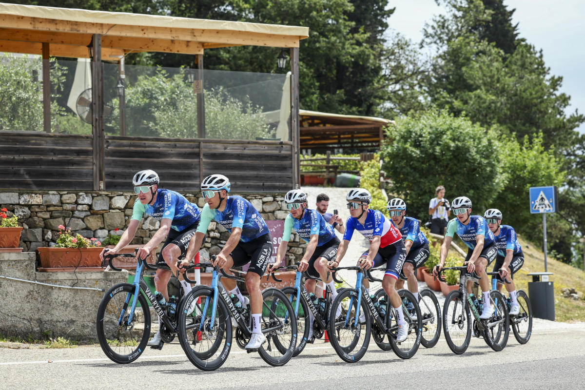 How to watch the Tour de France today