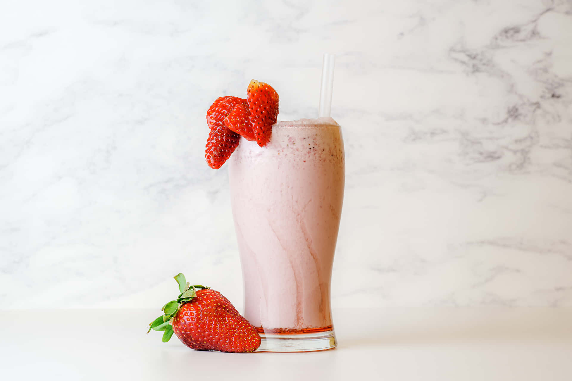 Summer Drinks Wallpaper