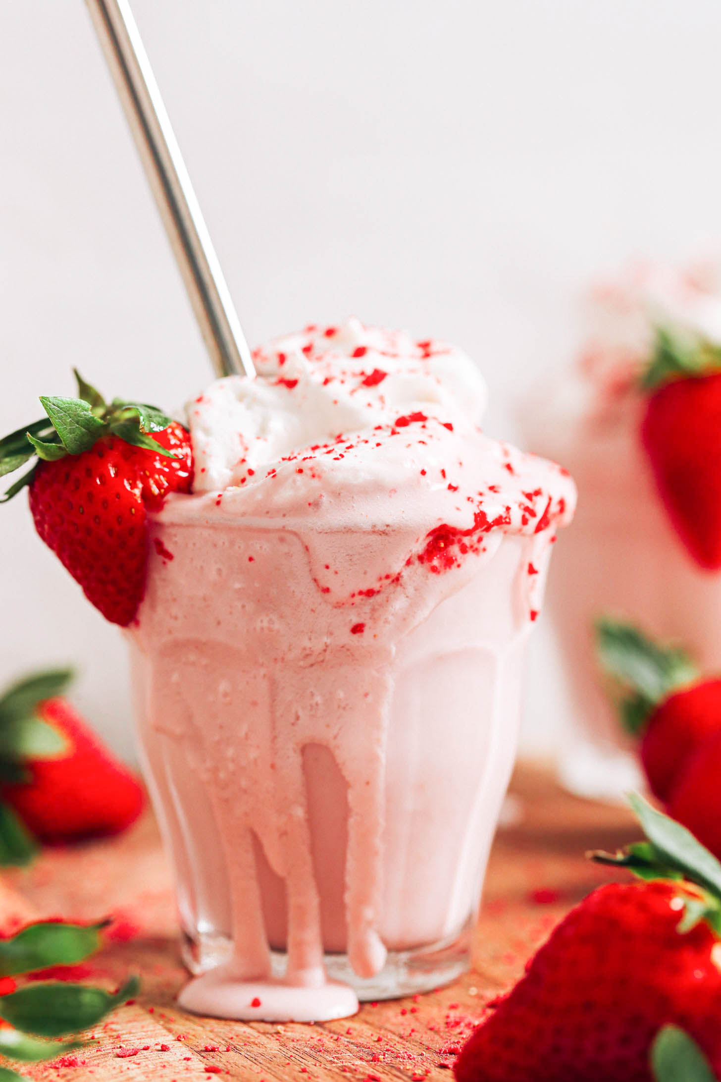 Creamy Vegan Strawberry Milkshake 4
