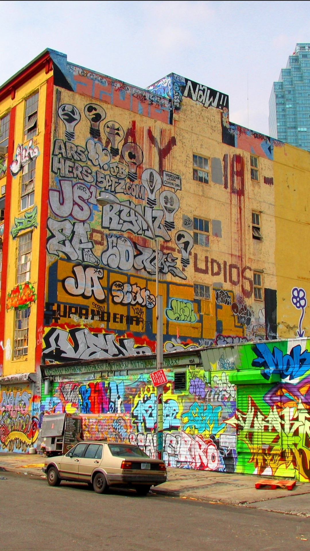 Graffiti Phone Wallpaper