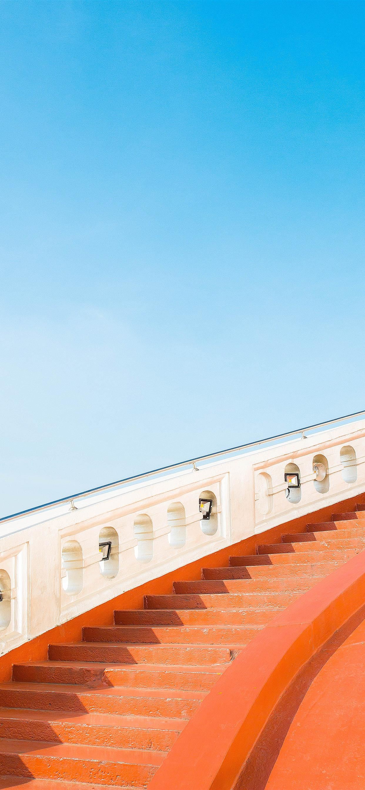 Up to Heaven iPhone SE Wallpaper Free