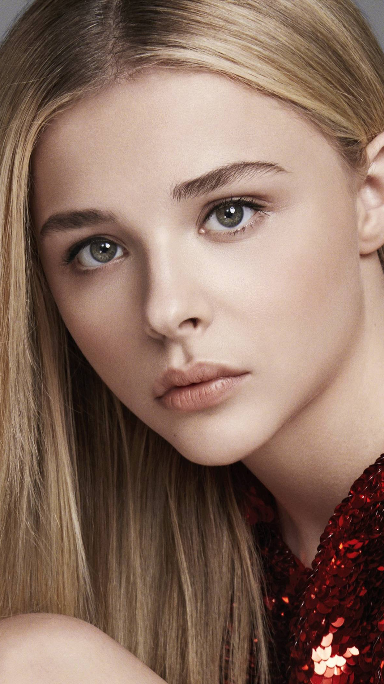 Girl Actress Celebrity Chloe Grace