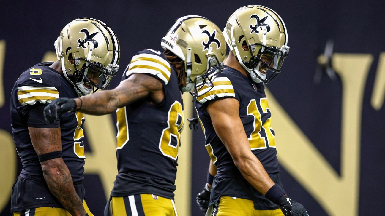 Saints' Andy Dalton hits rookie Chris