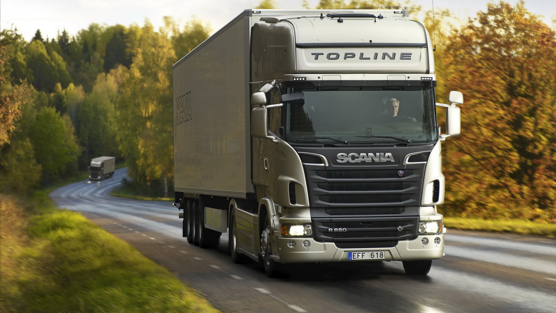 Download wallpaper autumn, movement