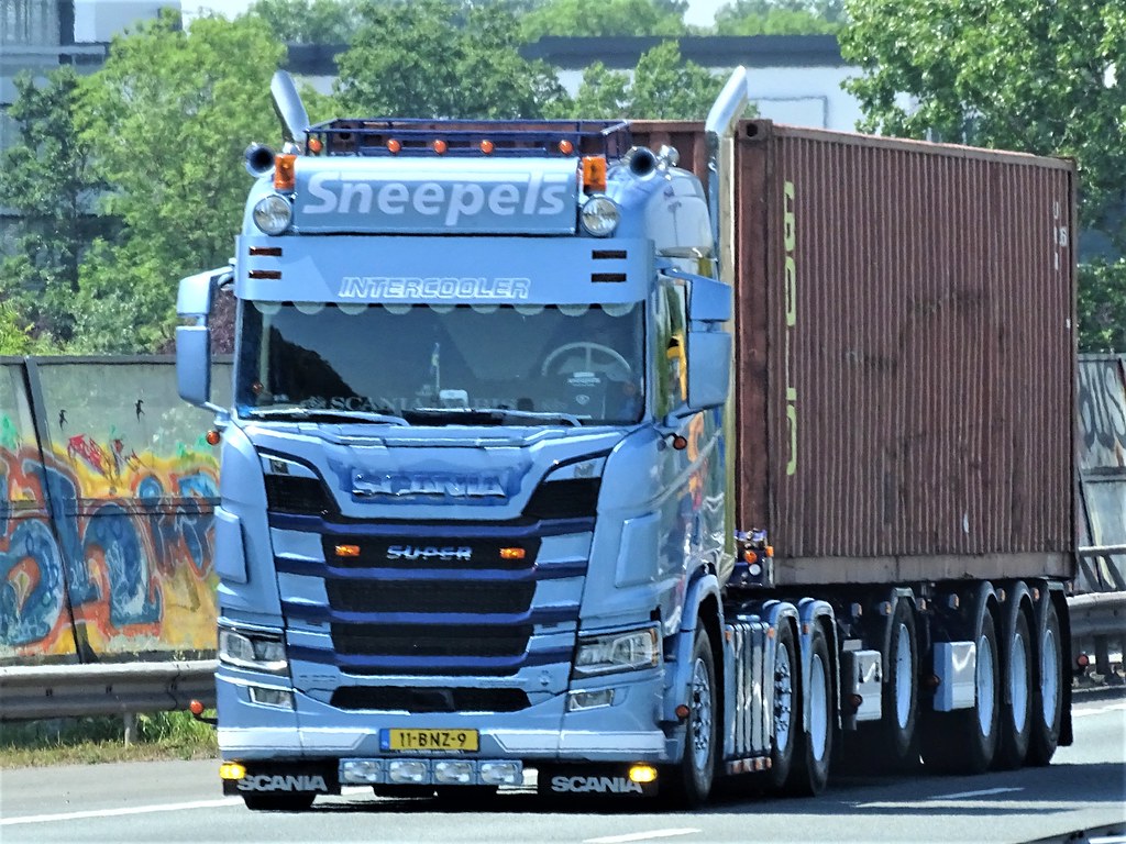 Scania R Series, Sneepels, Holland