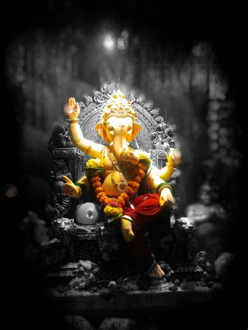 Download free Golden Ganesha Figurine