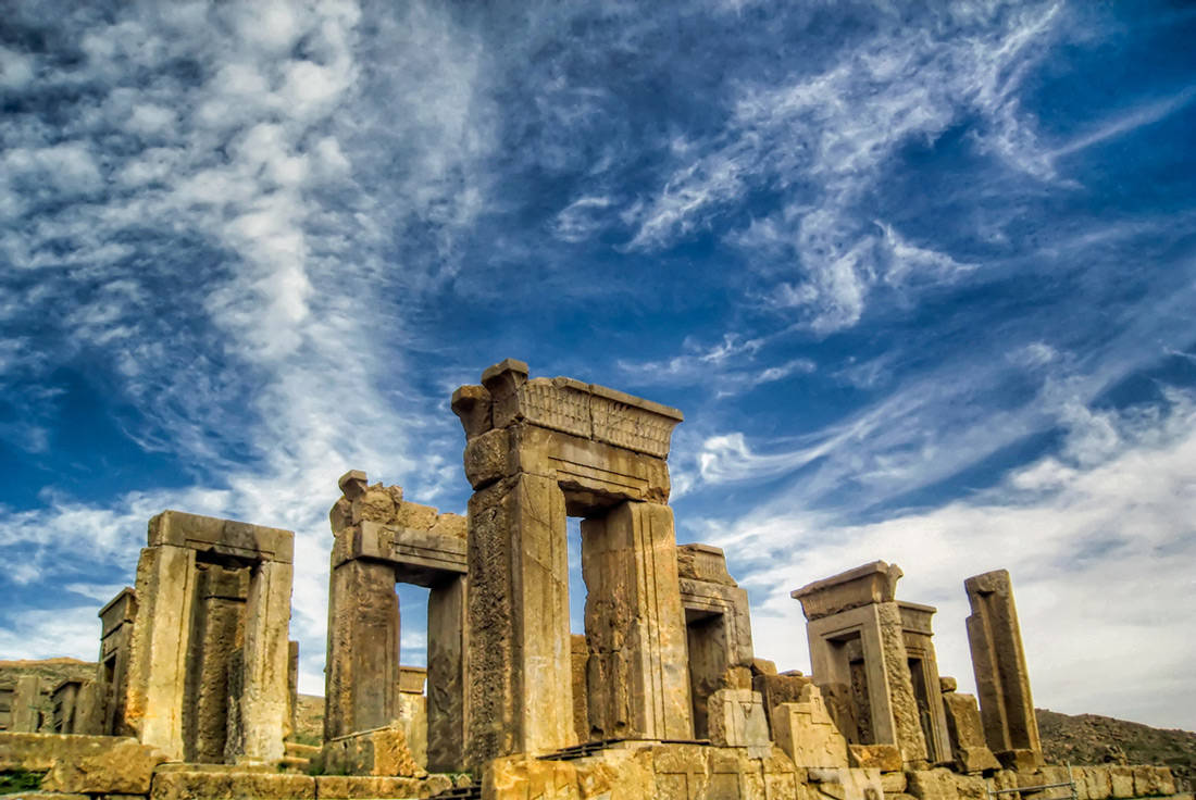 Download free Ancient Persian Pillars