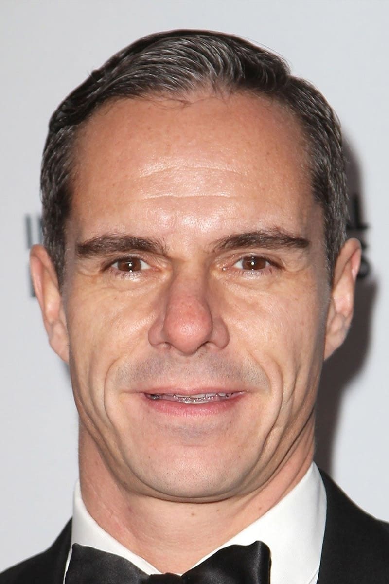 Tony Dalton Image —