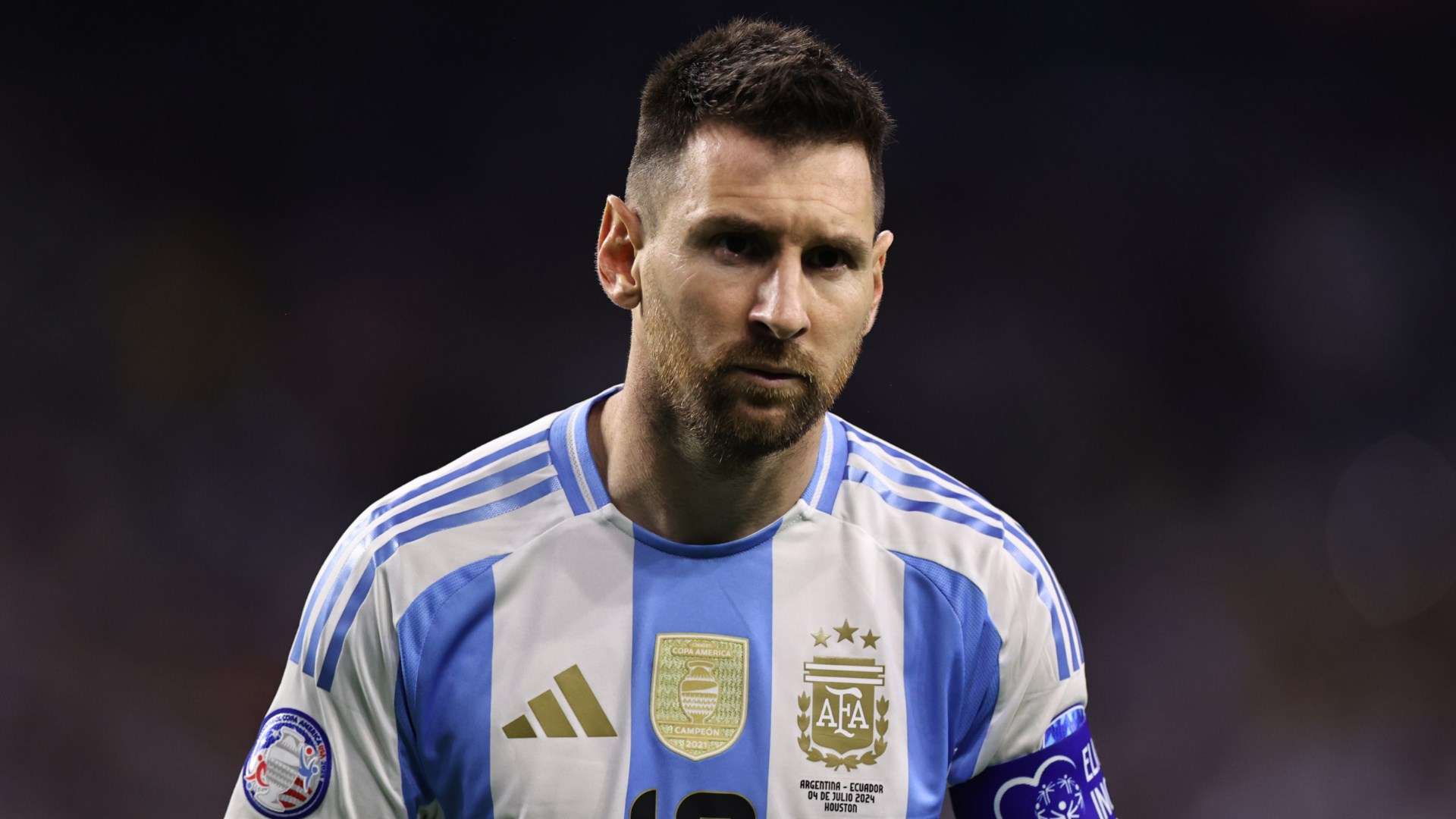 Lionel Messi calls out 'very bad