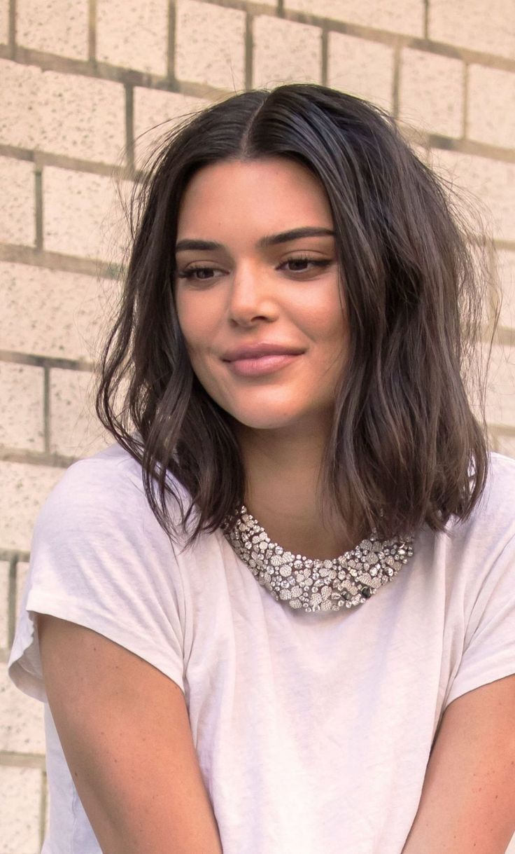 Kendall Jenner iPhone HD Wallpaper