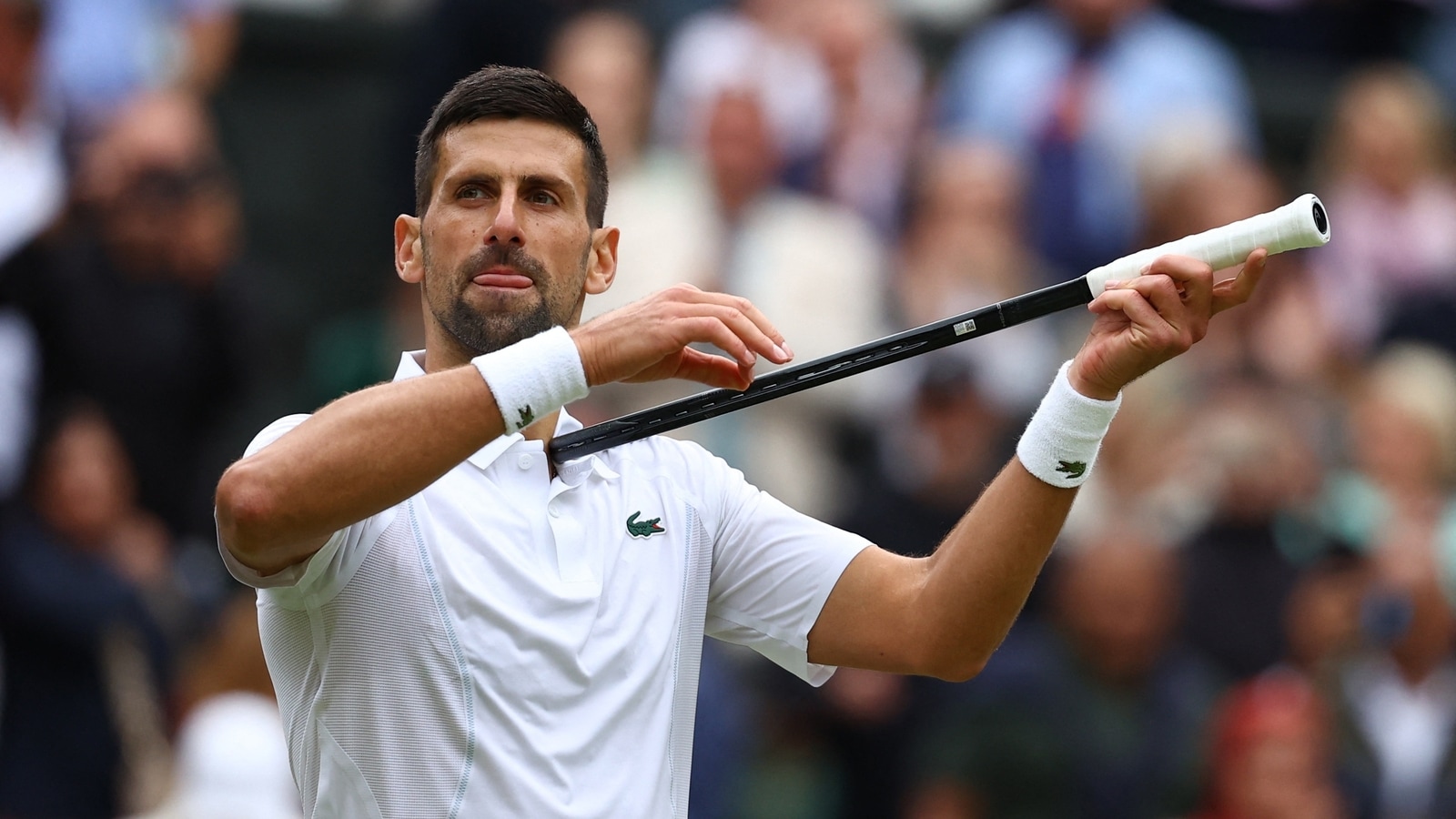 Novak Djokovic served with retirement