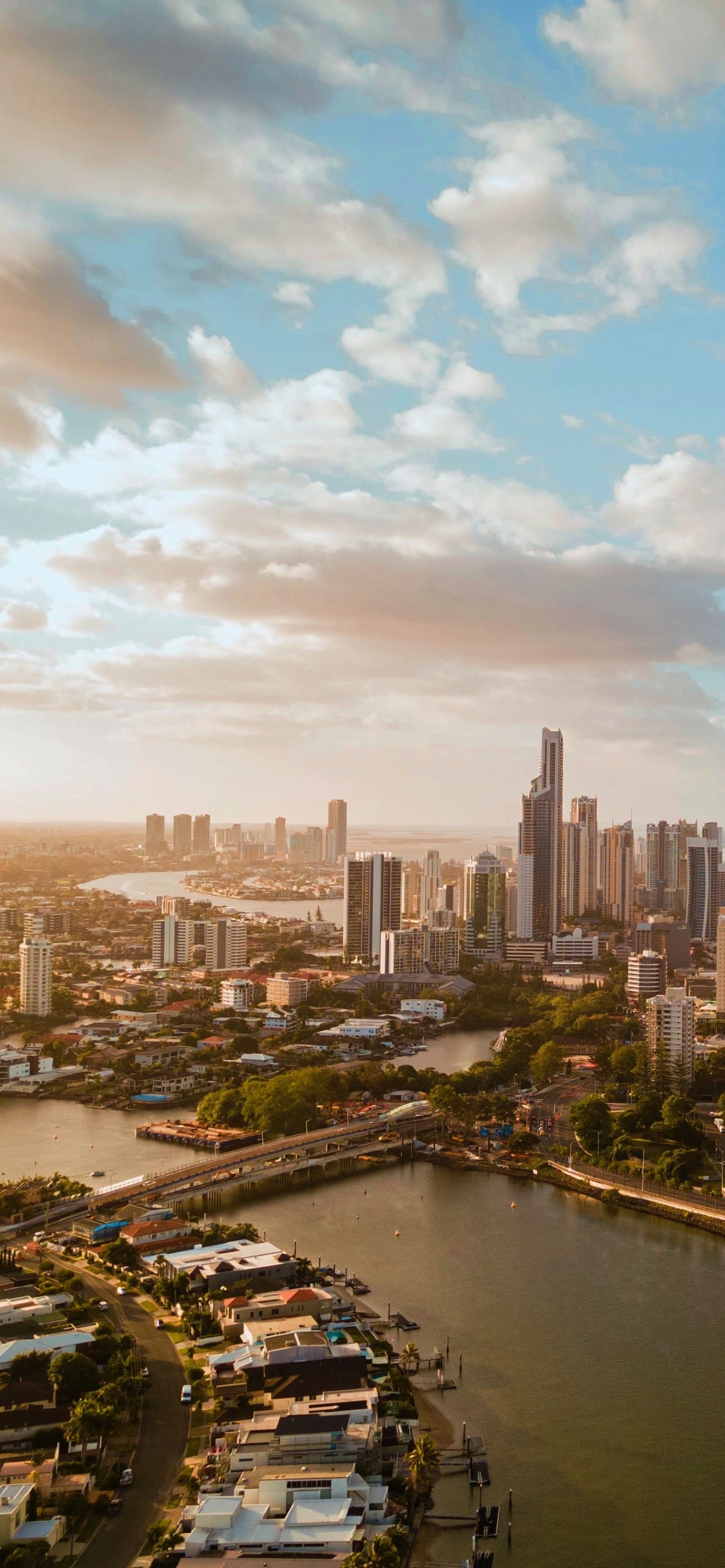 Wallpaper Cityscape, Gold Coast
