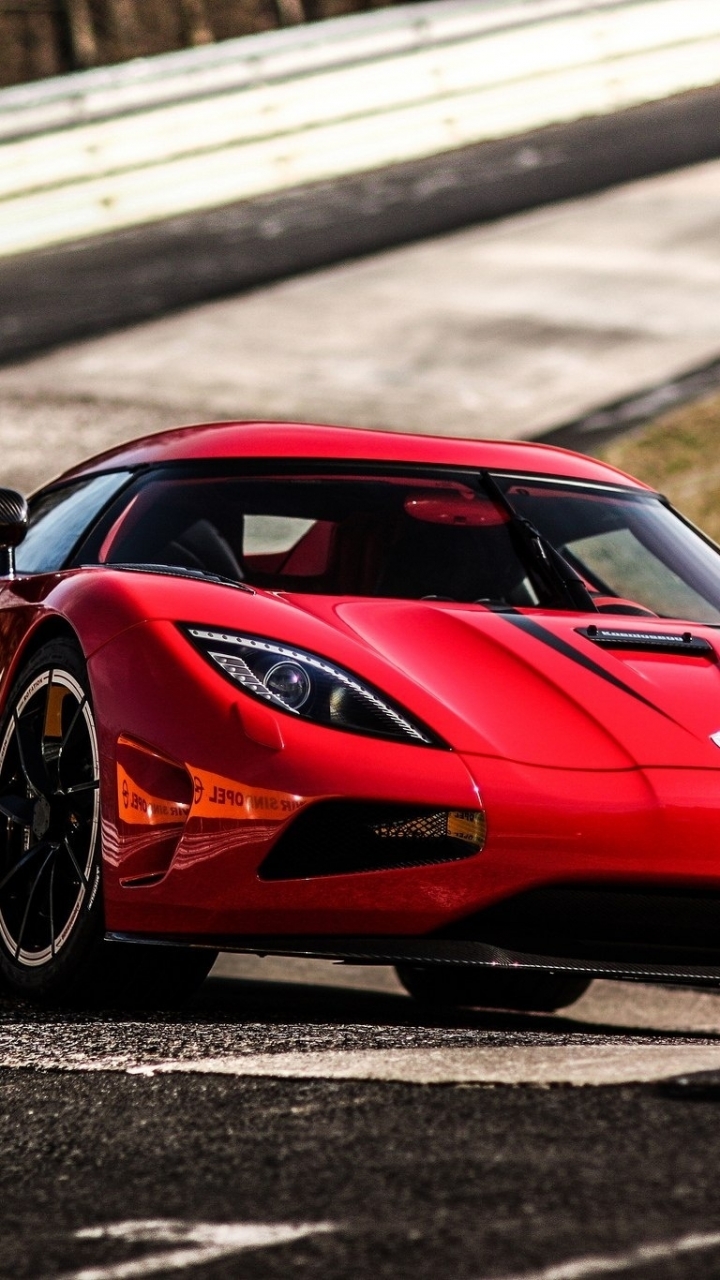 Download Koenigsegg Agera wallpaper