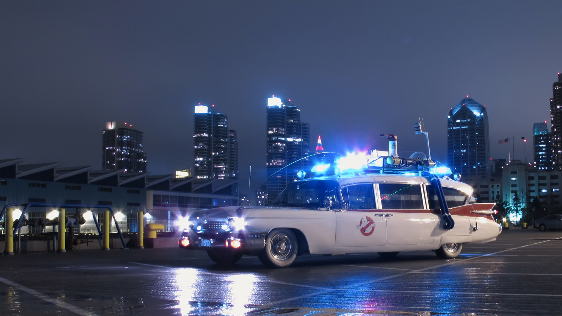High Resolution Ecto 1 Wallpaper