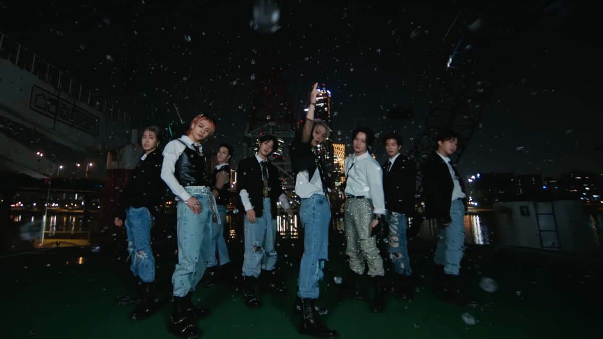 S Class 1st Win: Stray Kids are This