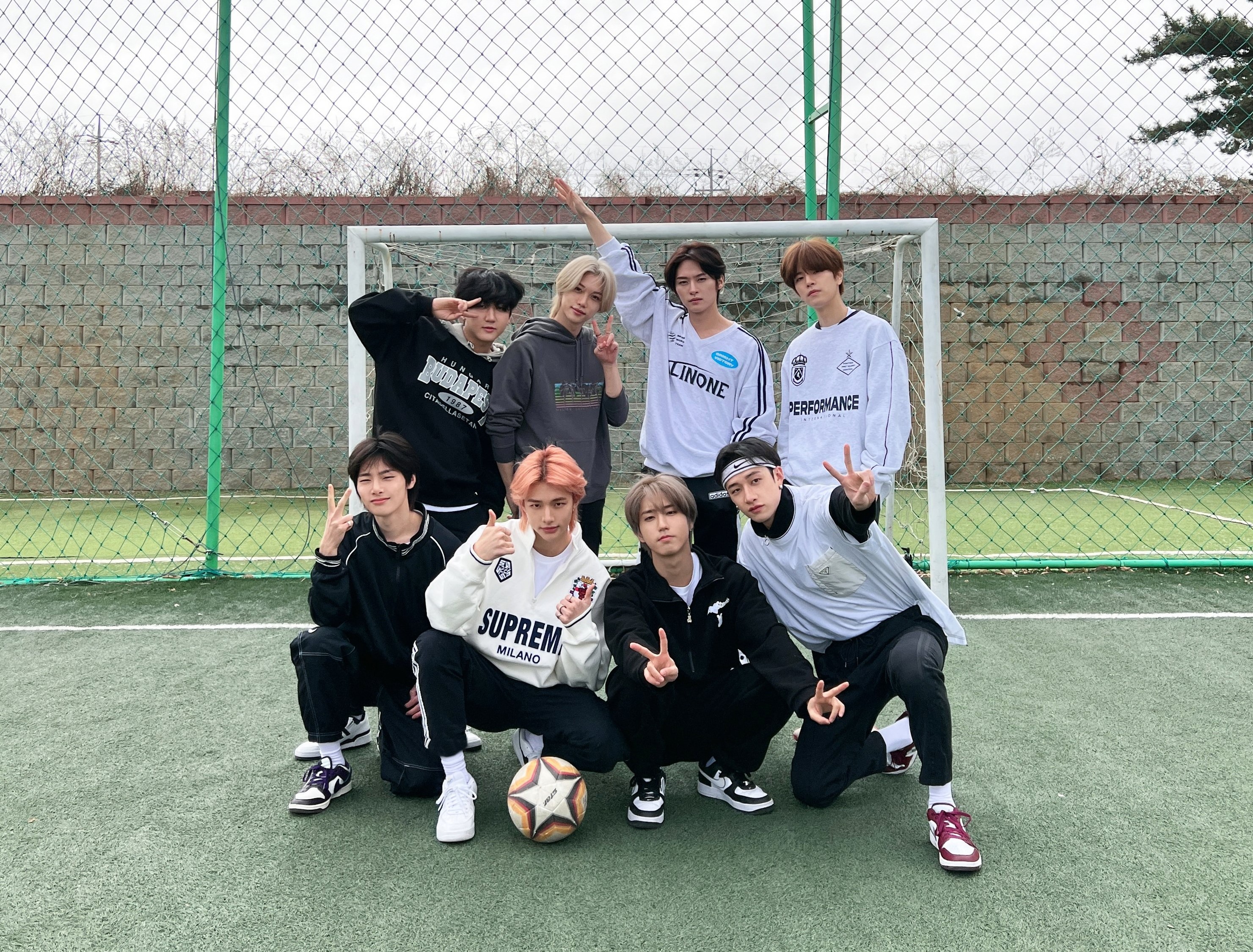 S Class' Dance Practice