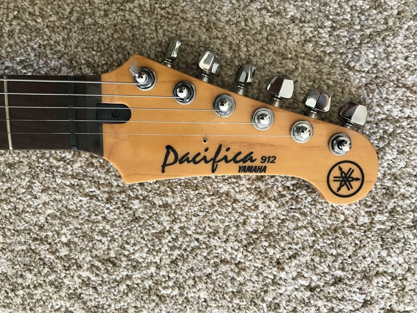 YAMAHA PACIFICA 912 Electric Guitar NOS