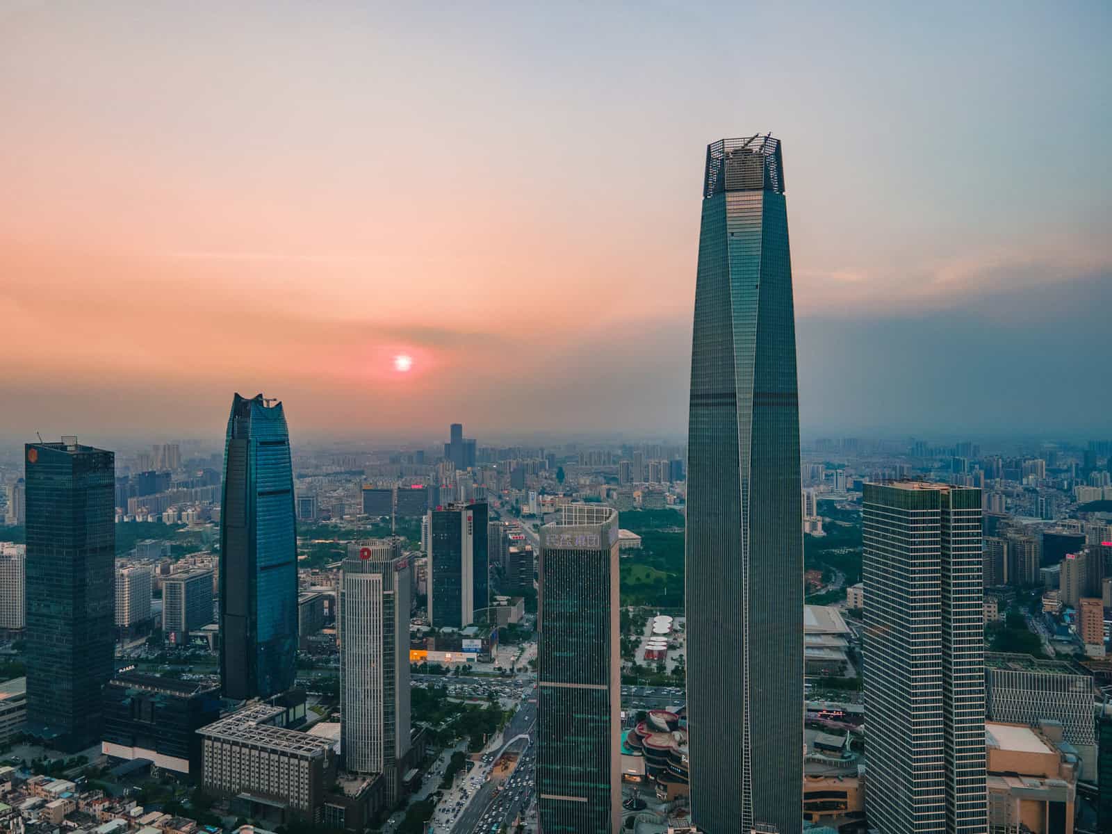 The 50 Tallest Buildings in the World