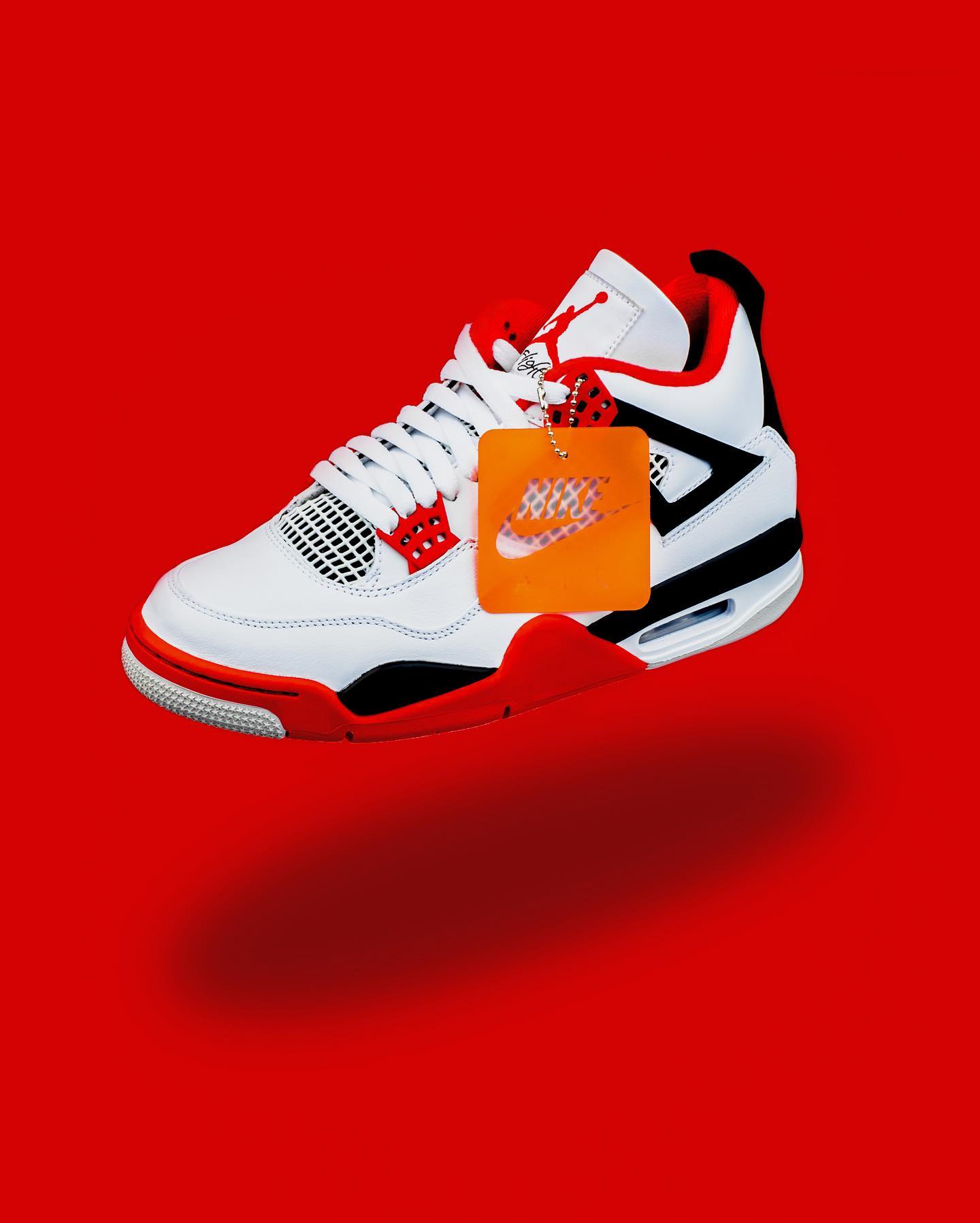 Air Jordan 4 Fire Red