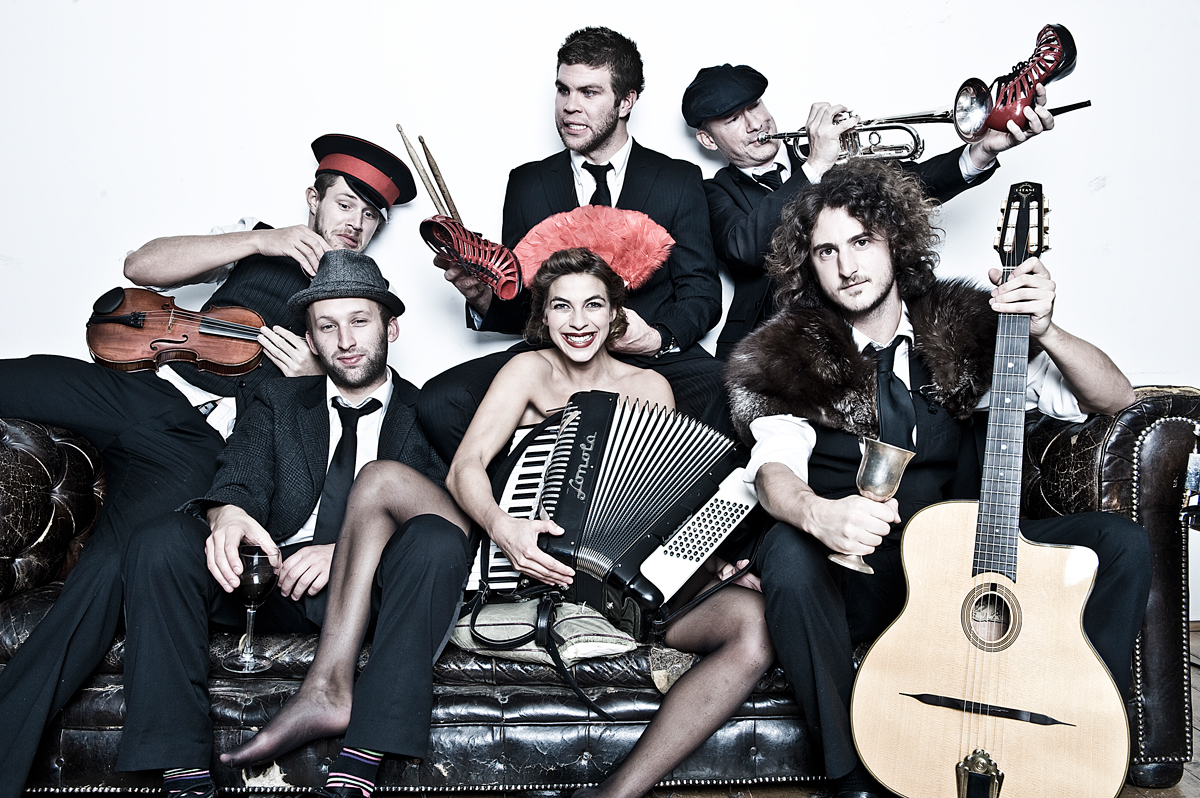 EDITORIAL PHOTOGRAPHY 'Molotov Jukebox