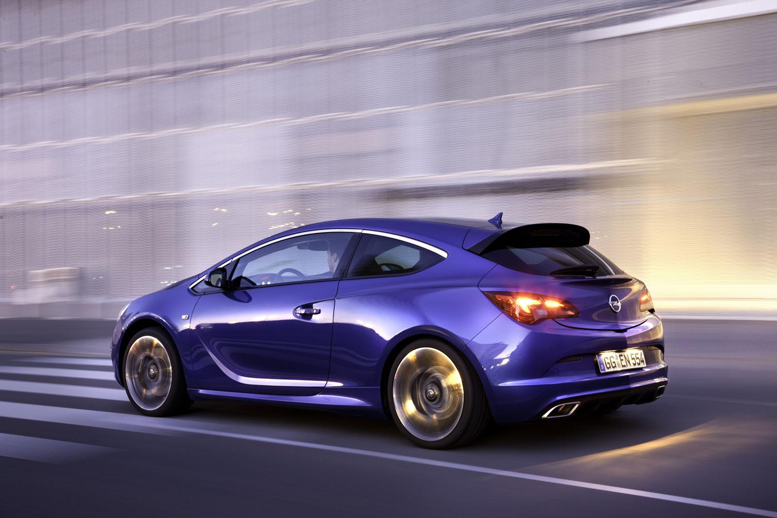 Opel Astra J OPC 3 of 12