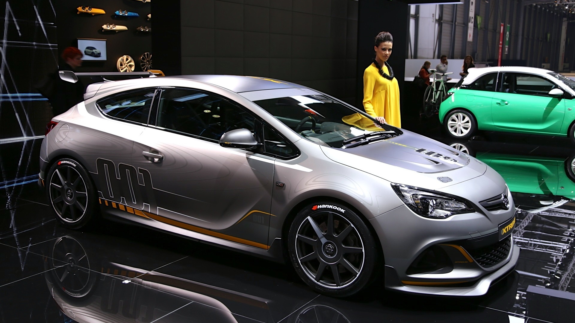 Opel Astra OPC Extreme Road Going Racer