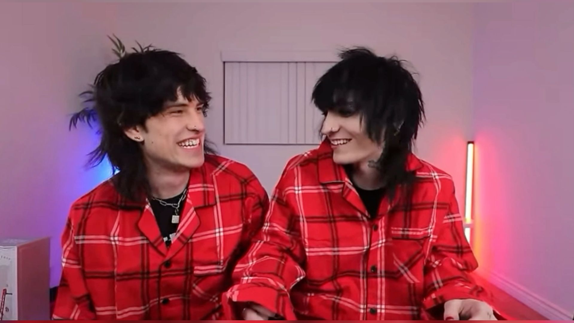 Jake and johnnie are so cute