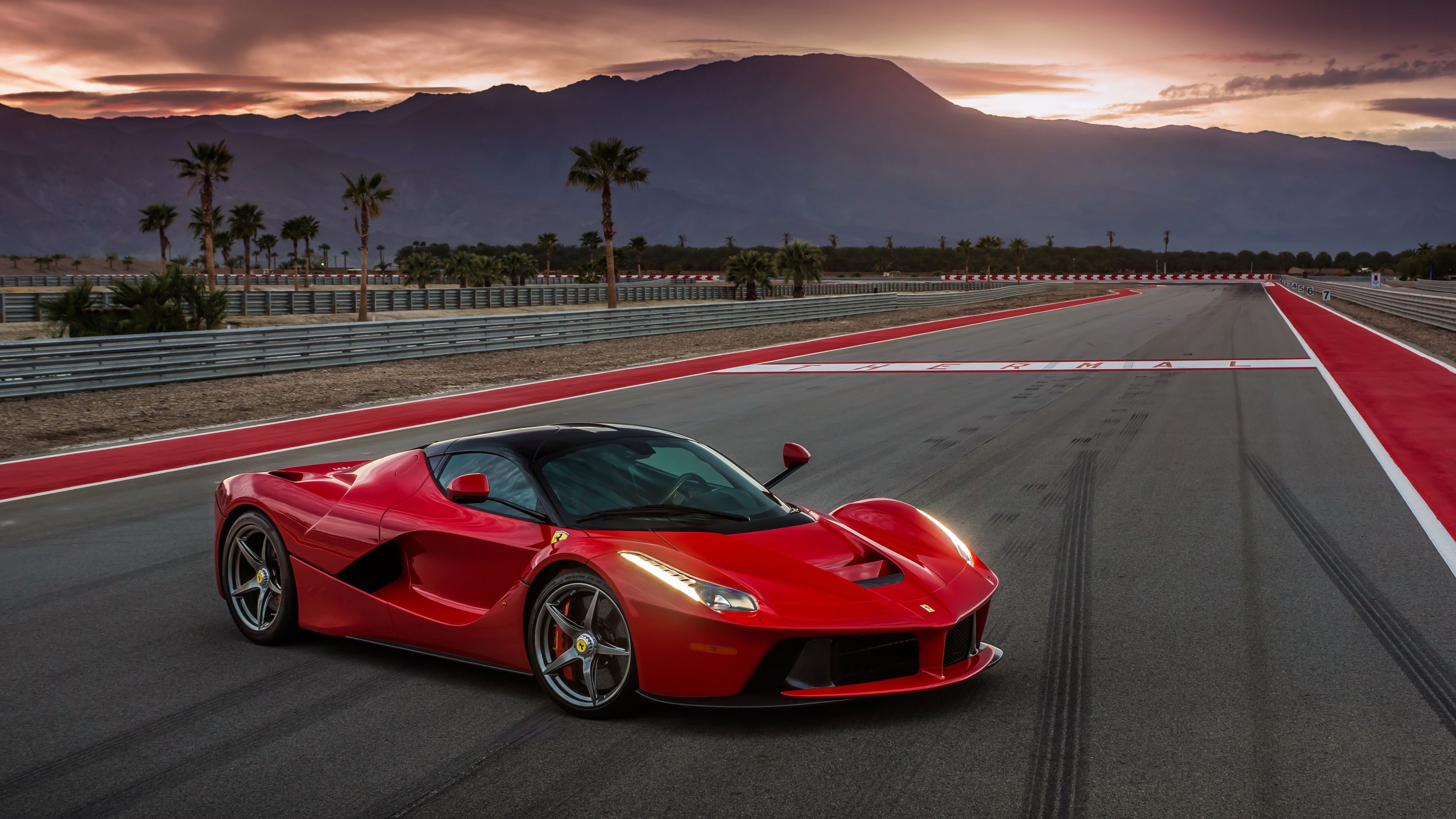 Ferrari LaFerrari Wallpaper