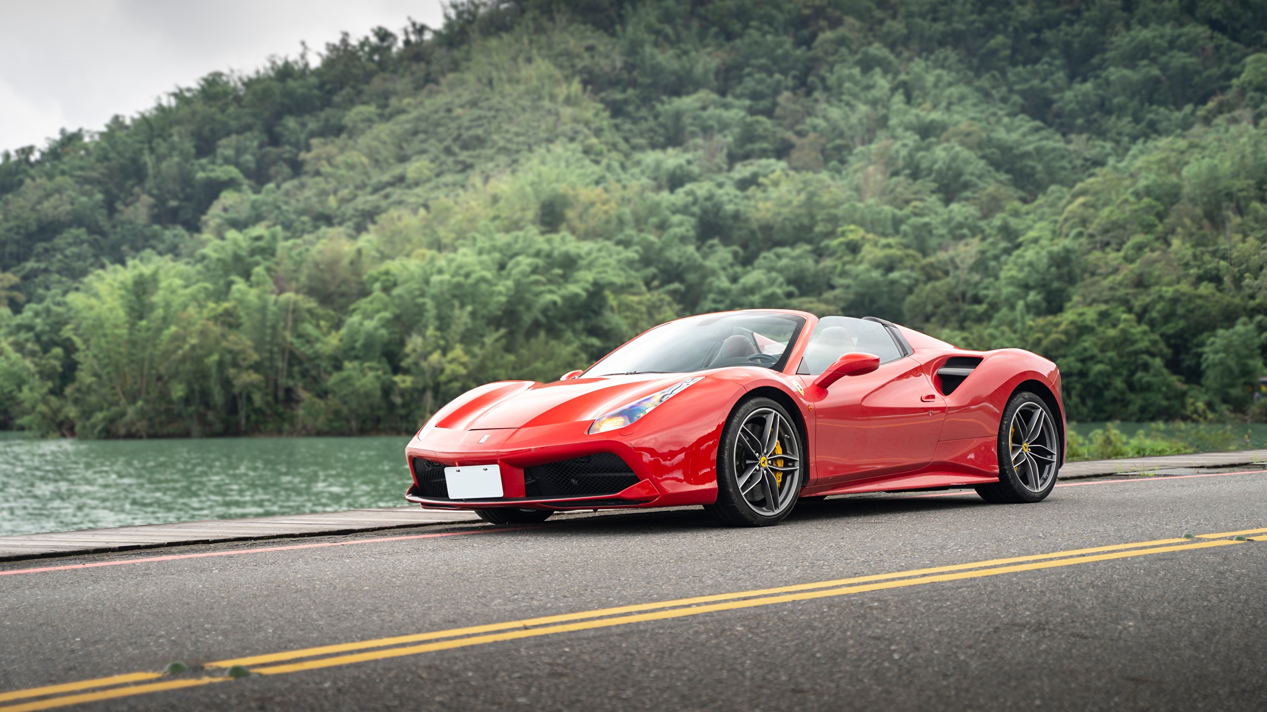 Desktop Wallpaper Ferrari 488 Spider