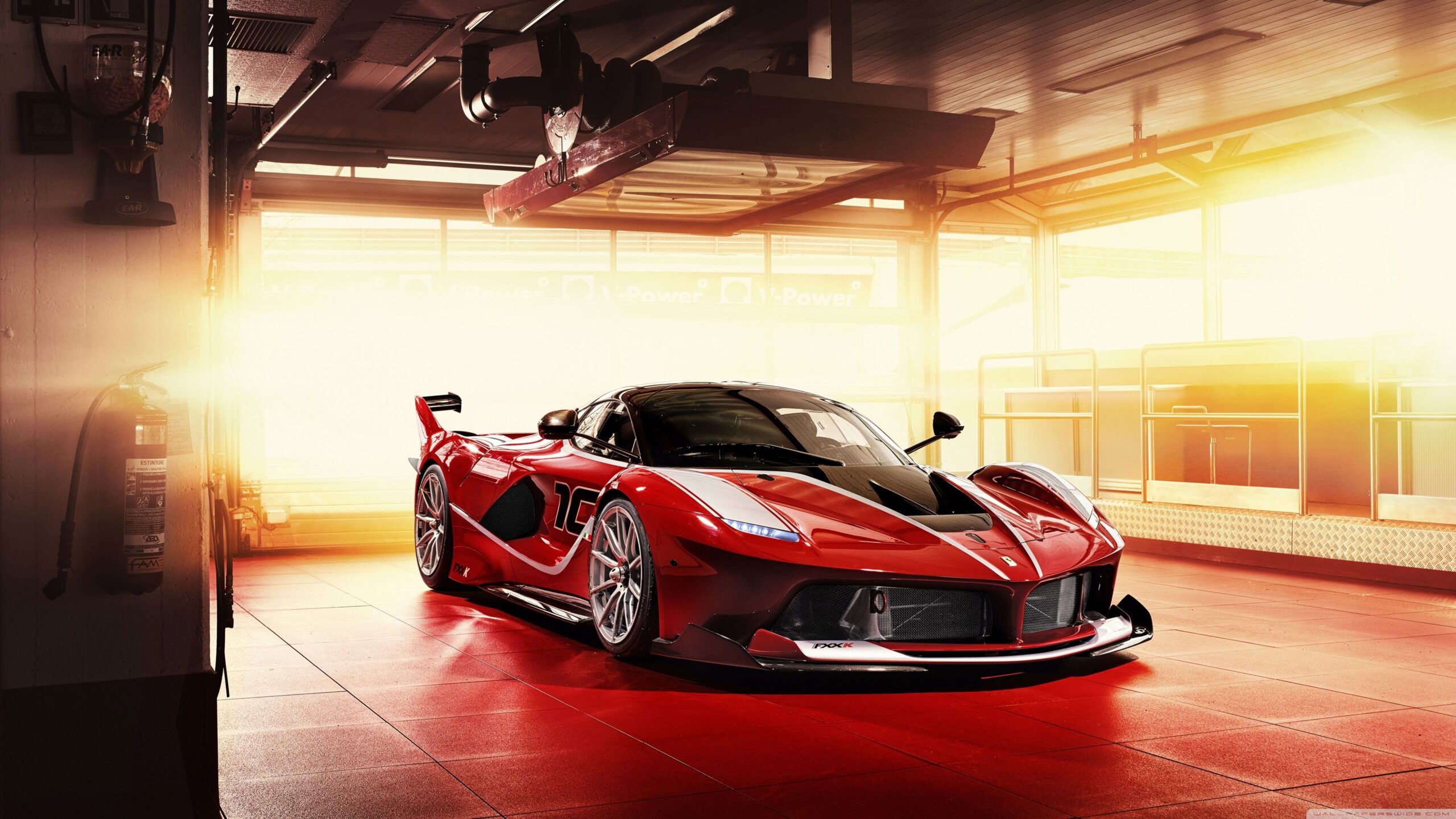 Red Ferrari FXX K Supercar ❤ K 2K Desk