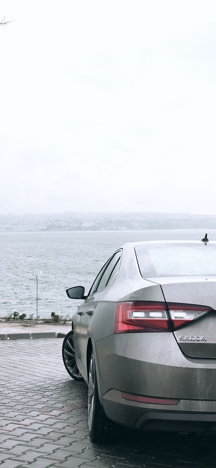 skoda superb iPhone Wallpaper