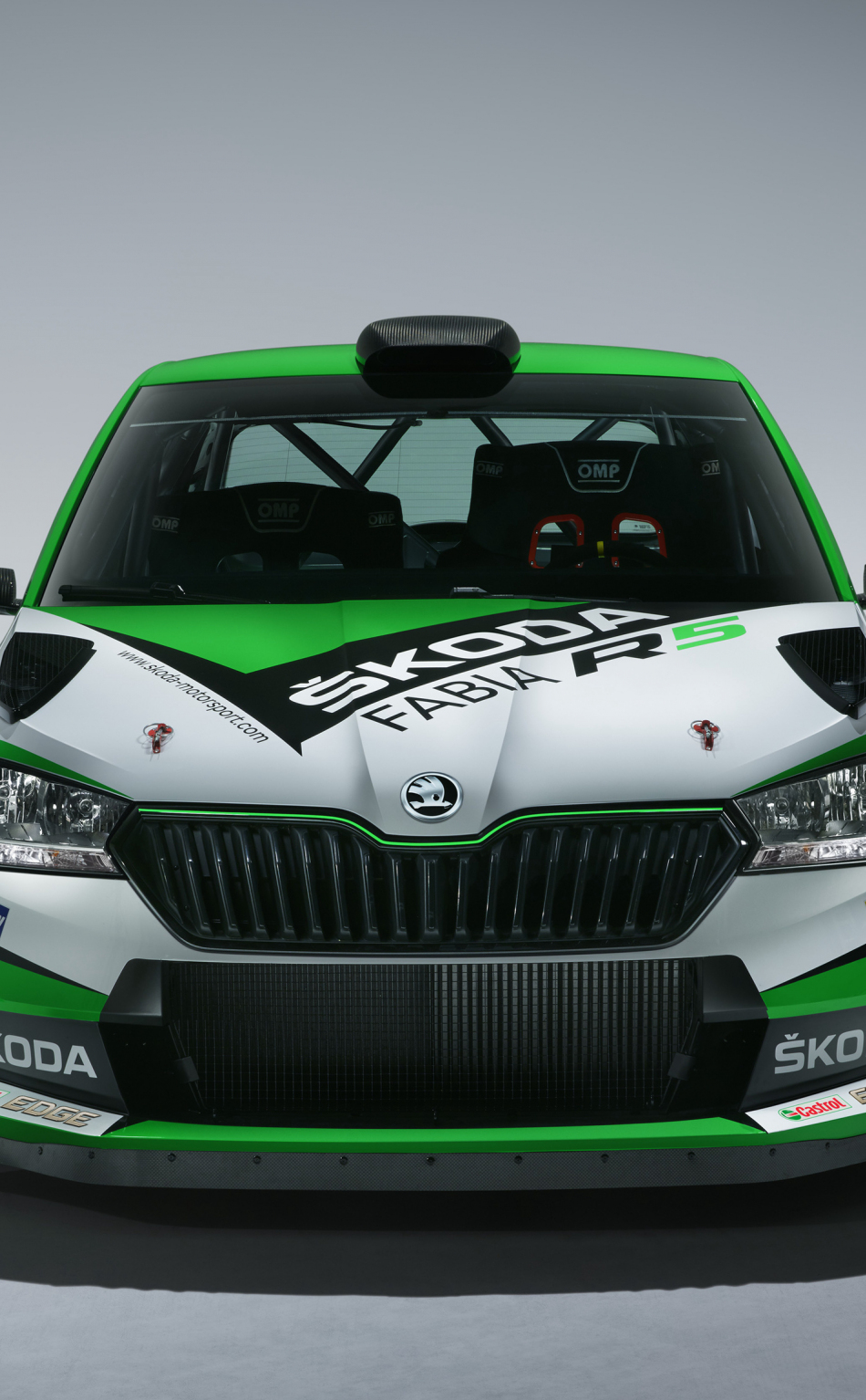 Download wallpaper 950x1534 škoda fabia