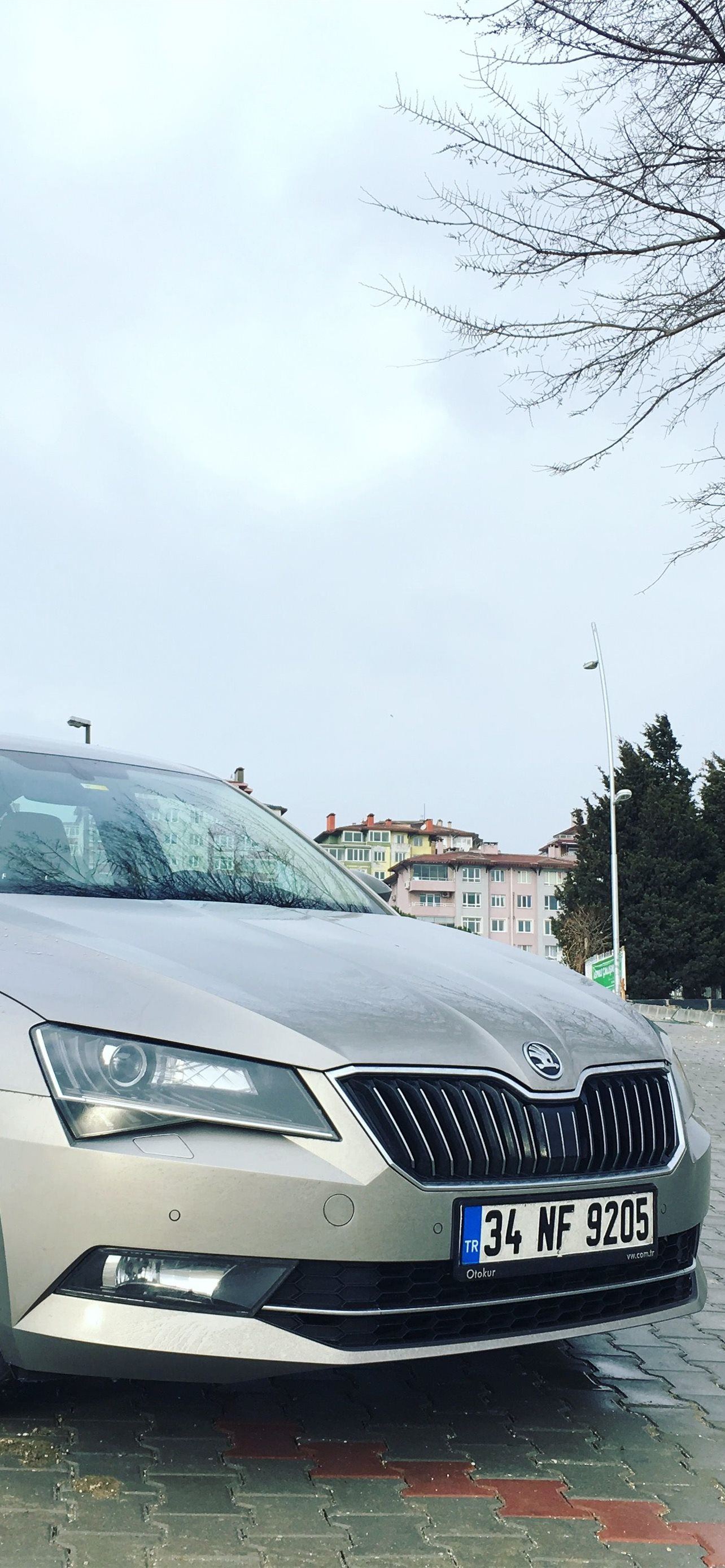 skoda superb iPhone Wallpaper Free