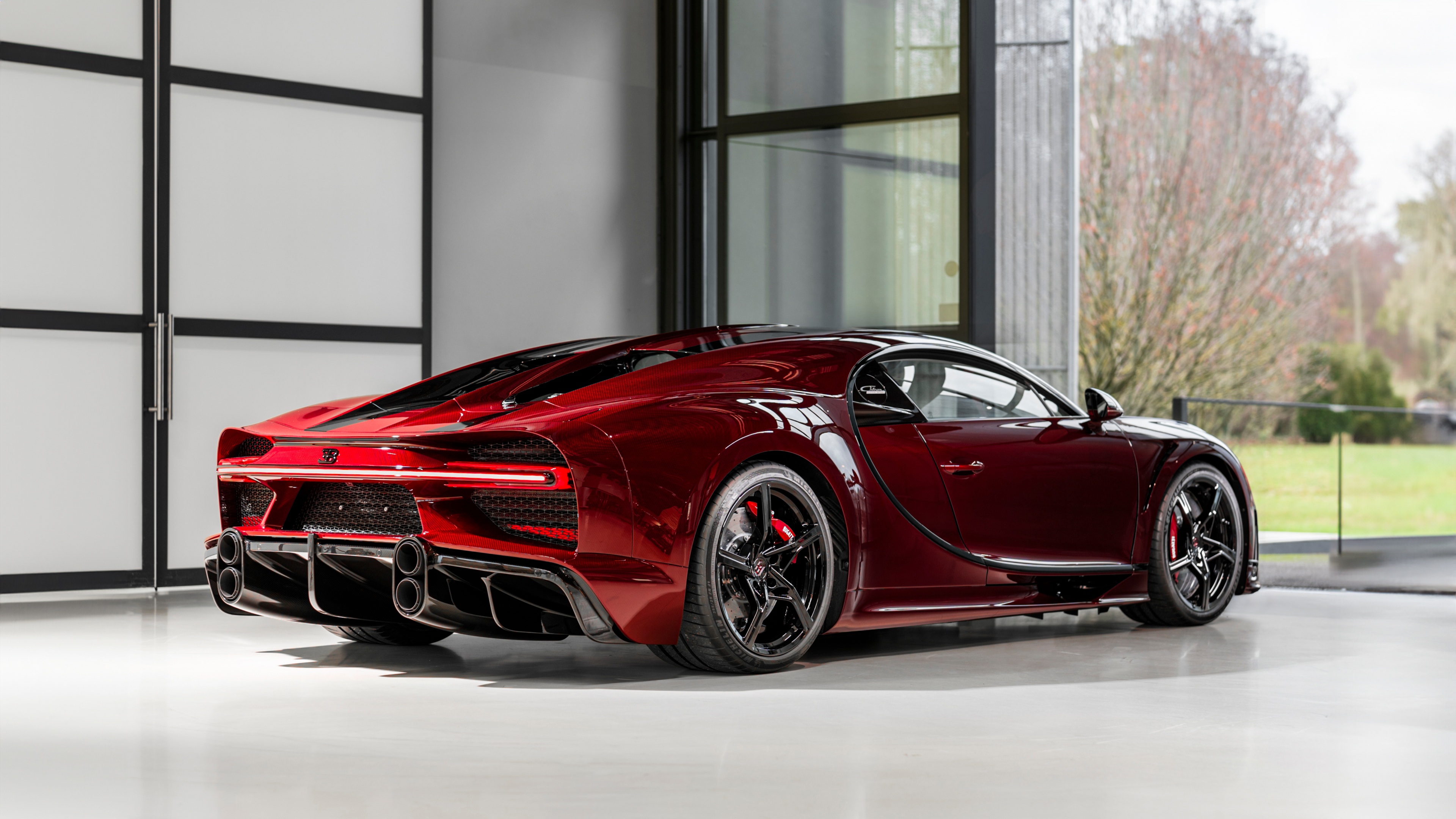 Bugatti Chiron Super Sport Red Dragon